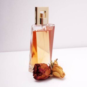 Essências e fragrâncias para perfumes