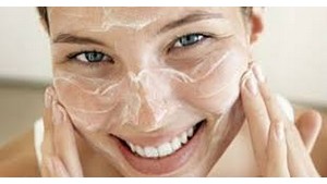 Como fazer formula de sabonete esfoliante facial para o rosto
